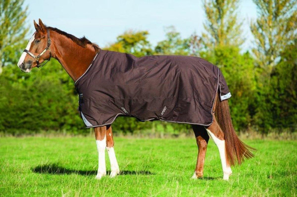 Amigo Bravo 12 Turnout Medium 250g Brown with Cream 130